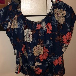 This is cute blouse!